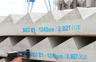 EBS手持噴碼機接軌工業4.0 數字化噴標高效更便捷