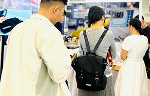 EBS噴碼機亮相秋季糖酒會，展示高效精準噴碼技術